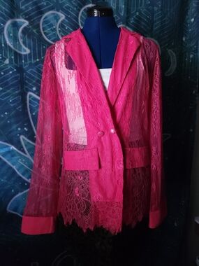 The AKIRA Label Sheer Lace Longline Blazer — Size M